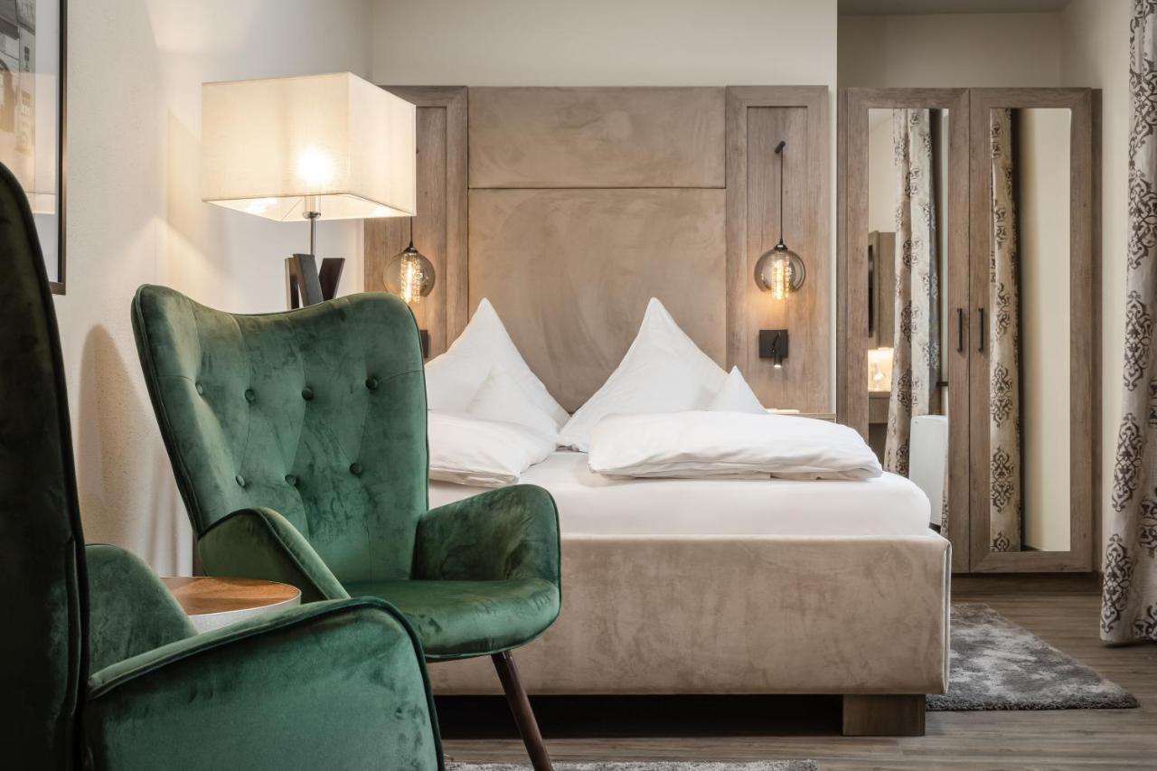 Hotel-Gasthof Hoettl ديغندورف المظهر الخارجي الصورة