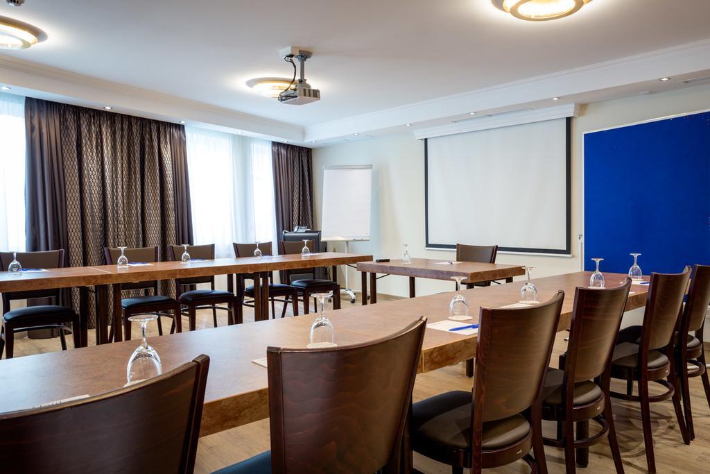 Hotel-Gasthof Hoettl ديغندورف المظهر الخارجي الصورة